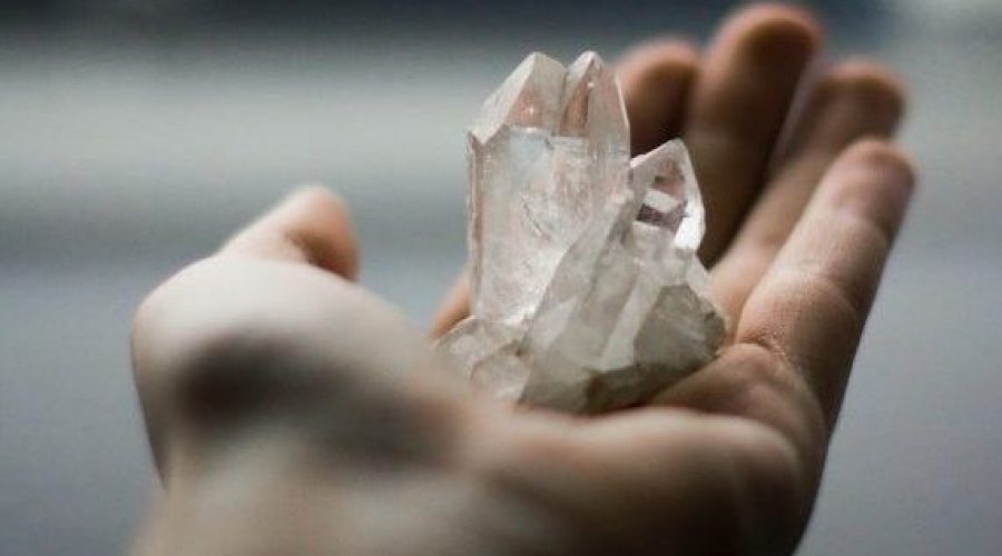 How to incorporate crystals into your retreat experience